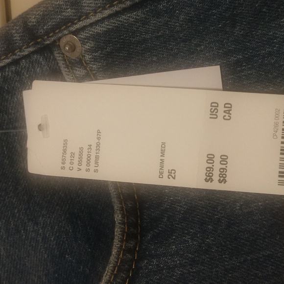 NWT BDG Urban Outfitters High Rise Baggy Petite Jeans Size 25 - Picture 8 of 8